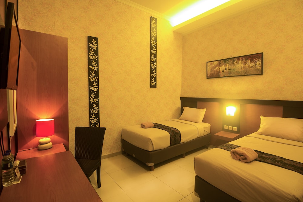 Savita Garden Inn 31/44