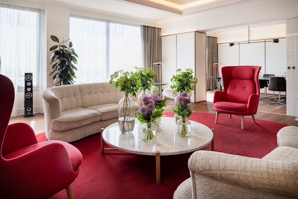 NH Collection Madrid Eurobuilding 30/49