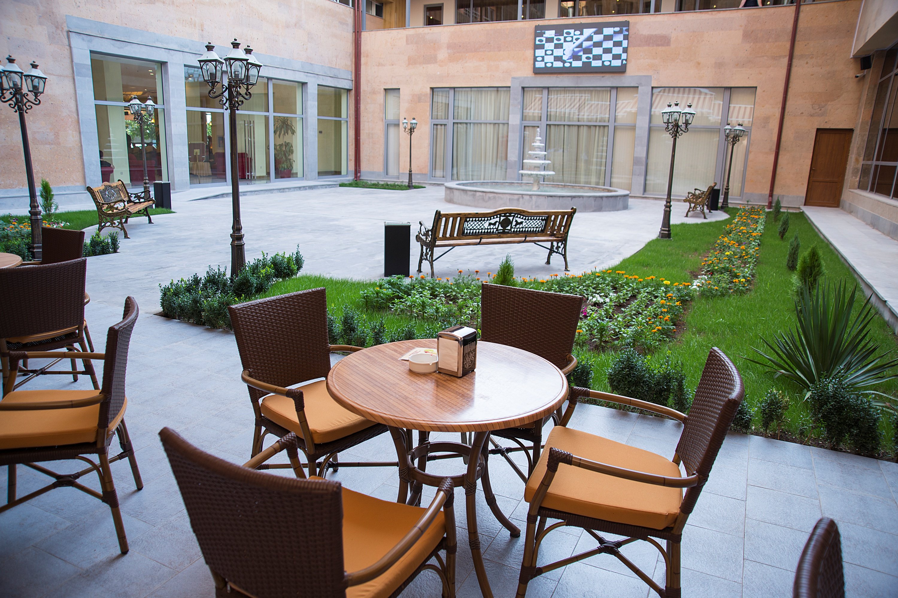 ANI PLAZA HOTEL 43/56