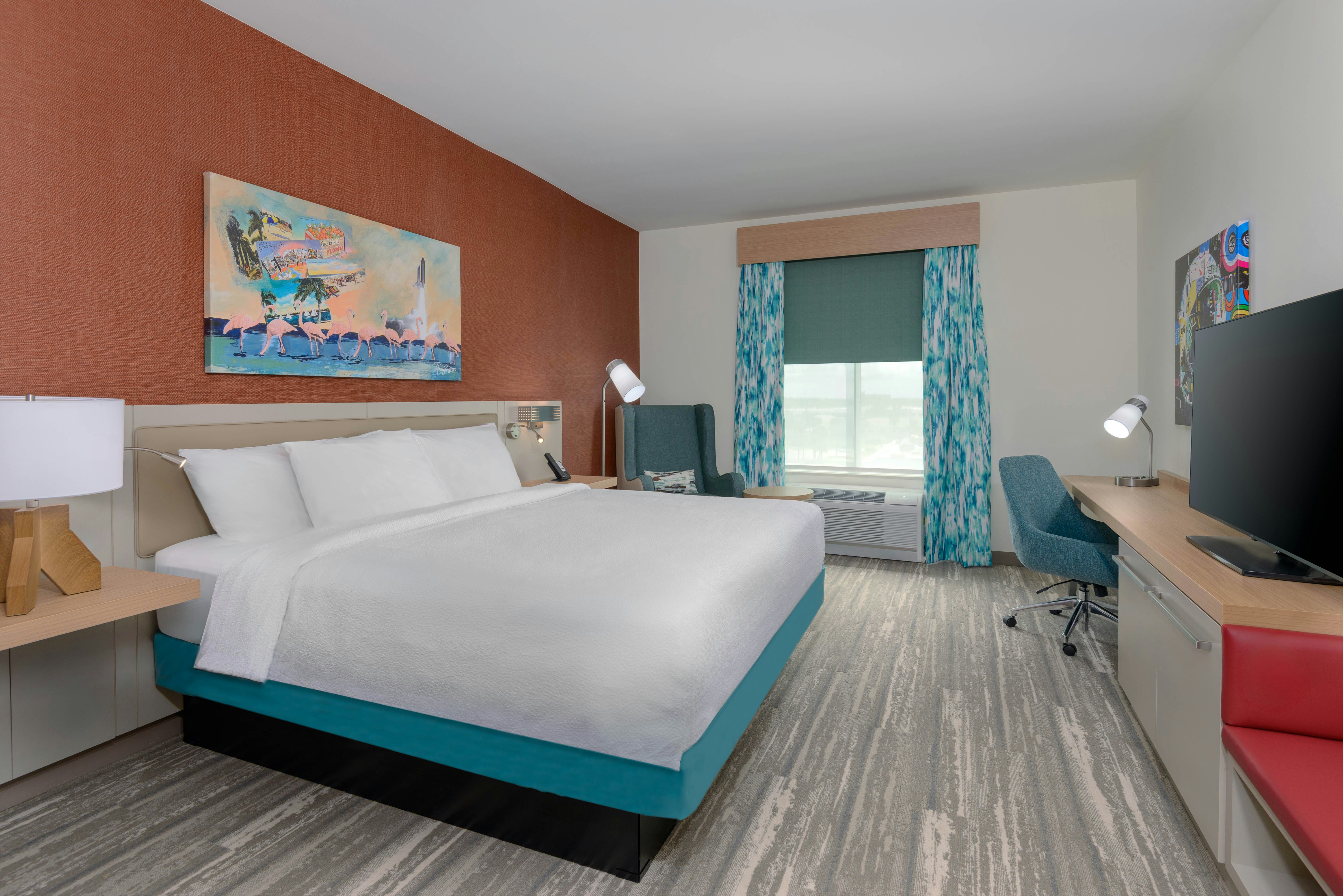 Room, King Bed, Partial Water View