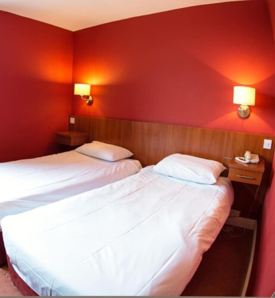 Thomas James Hotel 14/28
