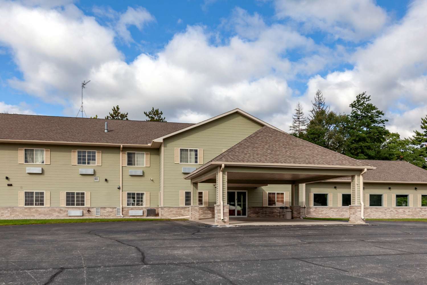 Quality Inn Redgranite 22/22