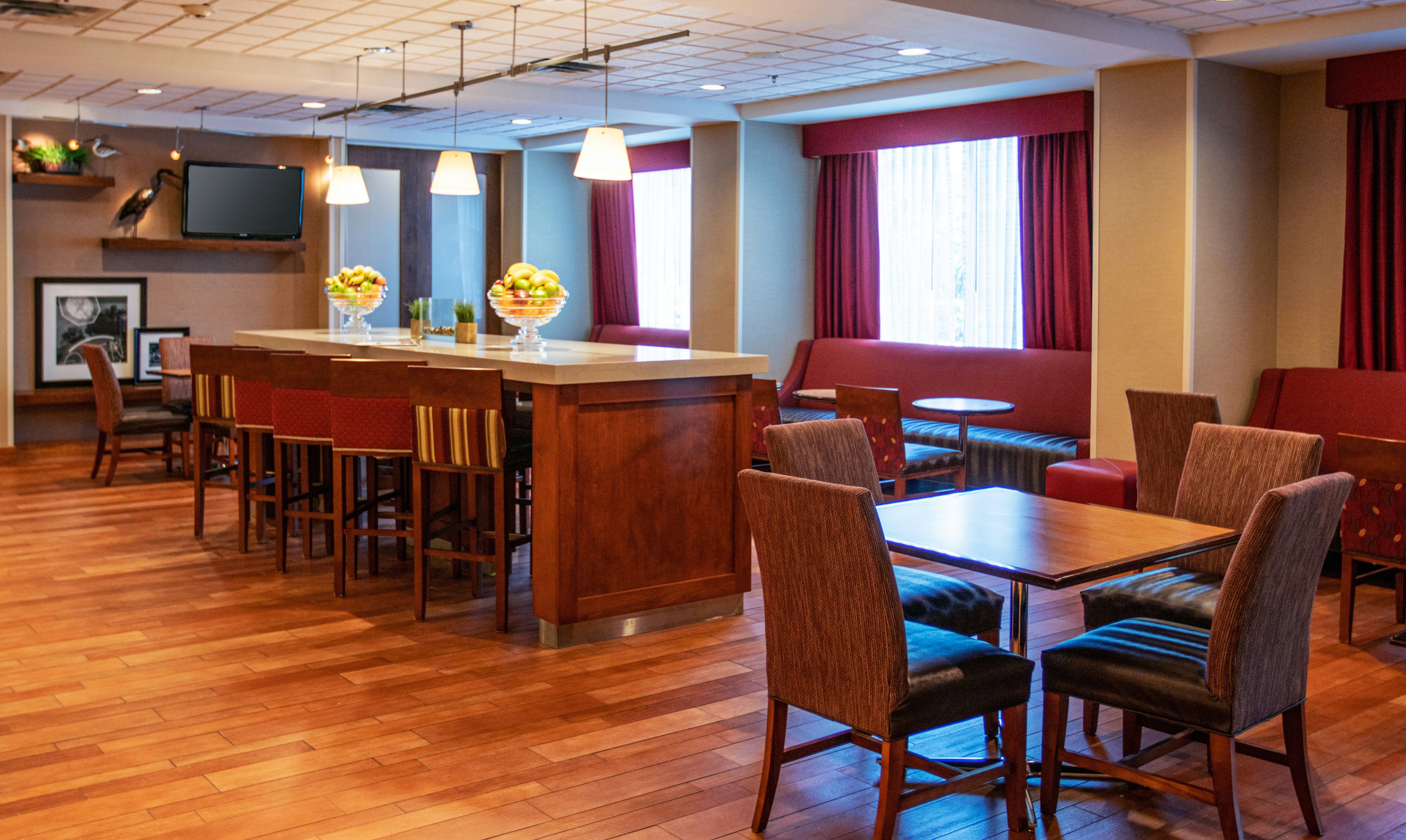 Hampton Inn Gloucester 46/61