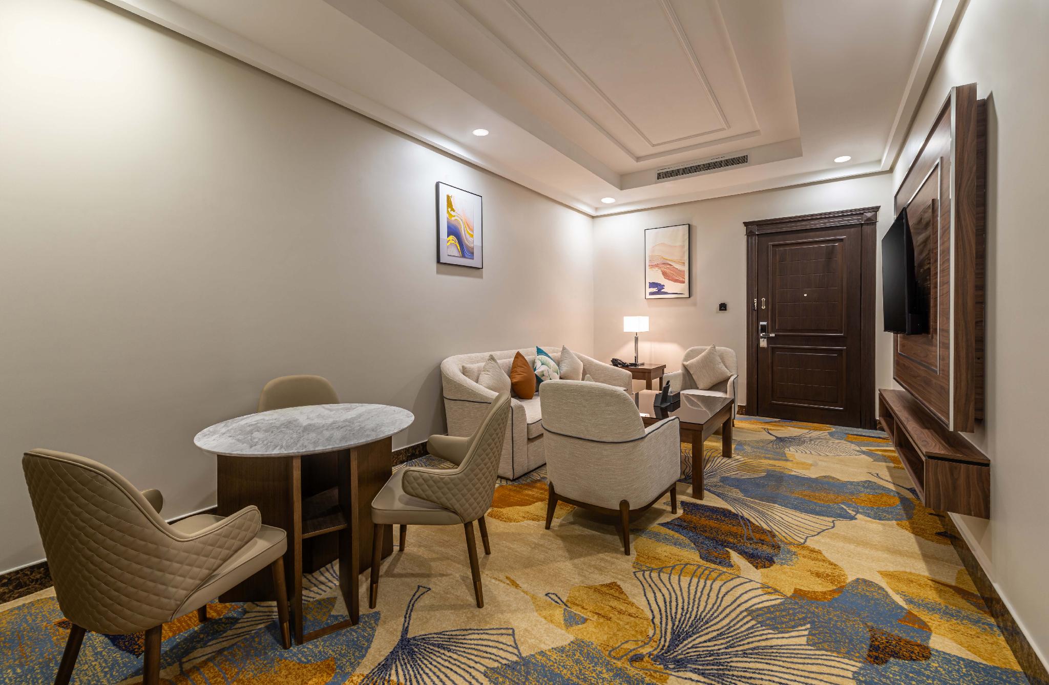 ياس للشقق الفندقية(Yas Hotel Apartment) 32/40
