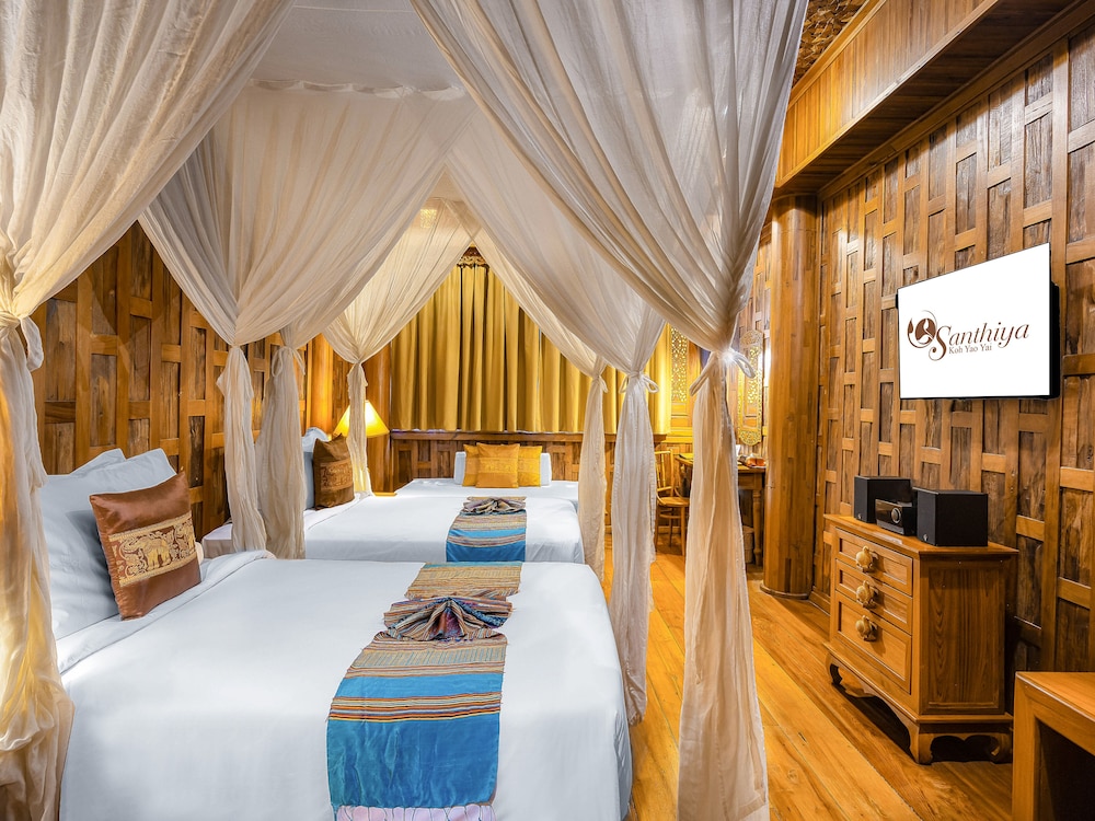 4 Bedrooms, Pool, Villa, Twin Beds, 3 Double Beds