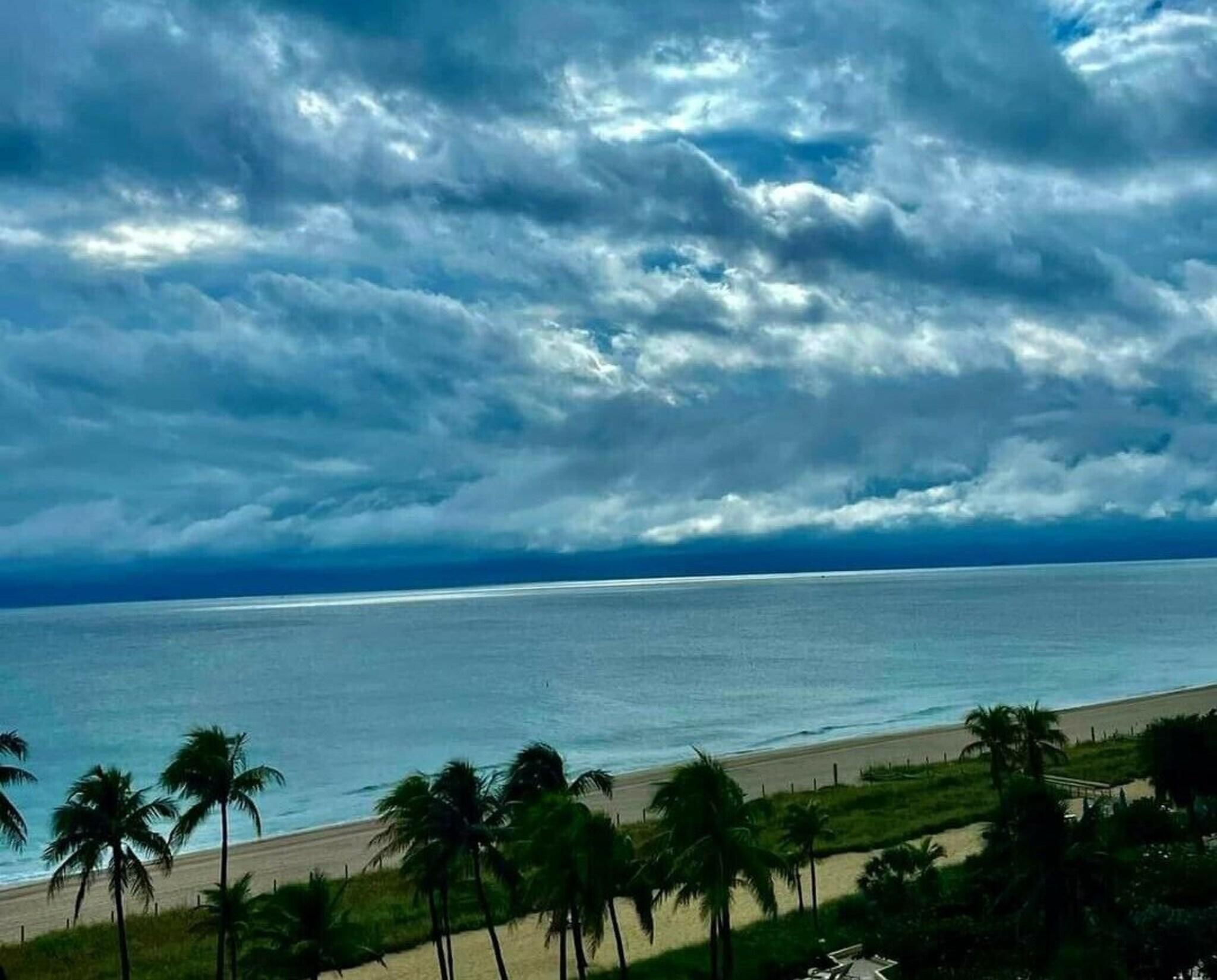 Sky Islands Hotel 12/16