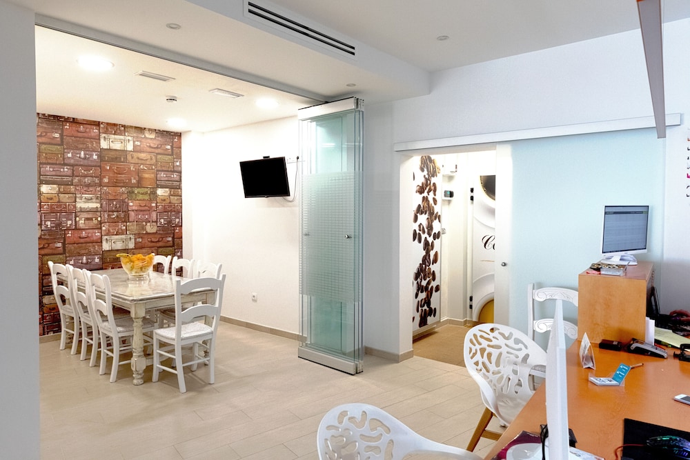 Hostal Gran Via 29/40