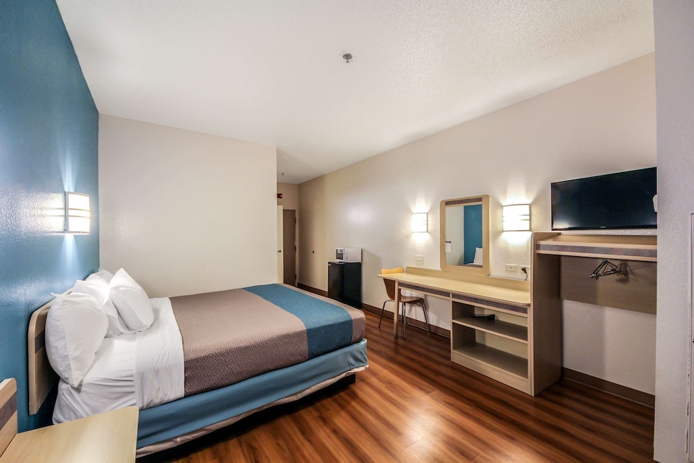 Motel6 New Braunfels, TX 18/44