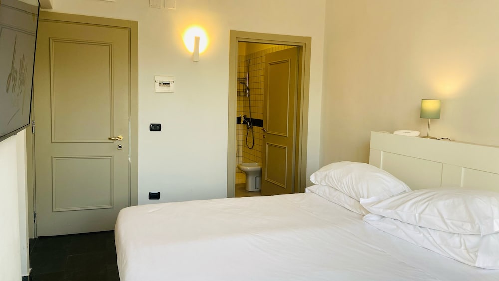 Jazz Hotel 14/46