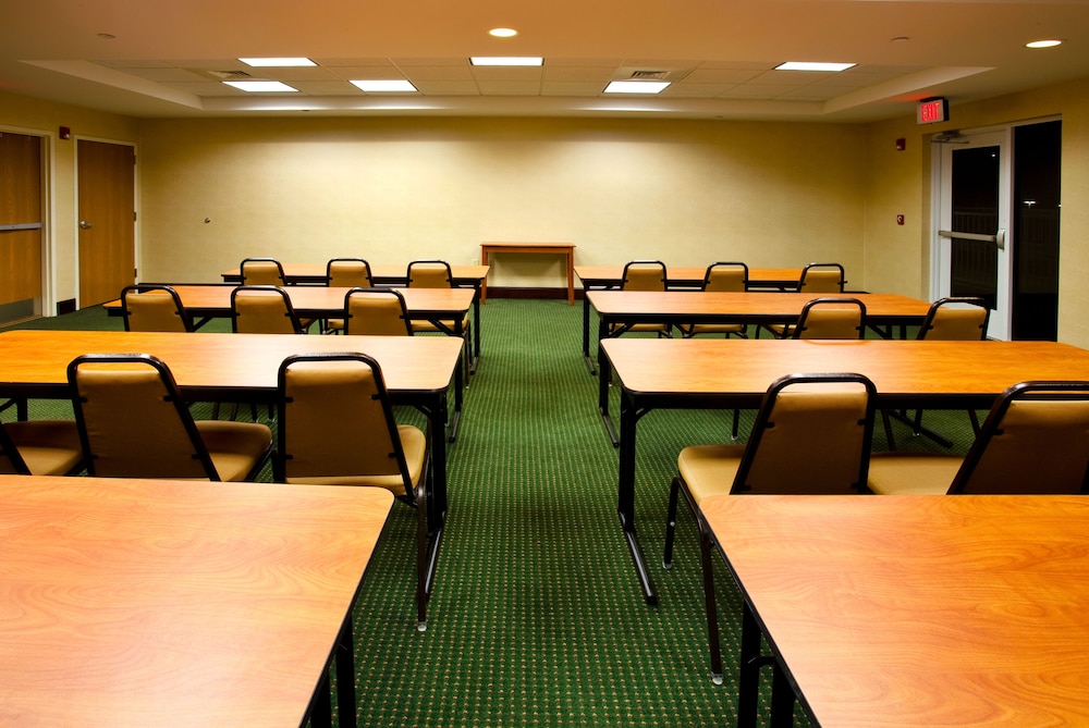 Holiday Inn Express Hotels And Suites Brooksville West 54/56