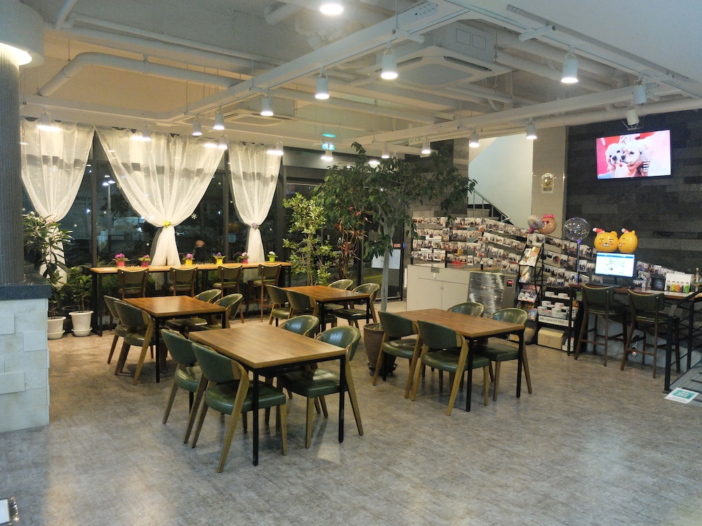 EHWA HOTEL MYEONGDONG 55/69