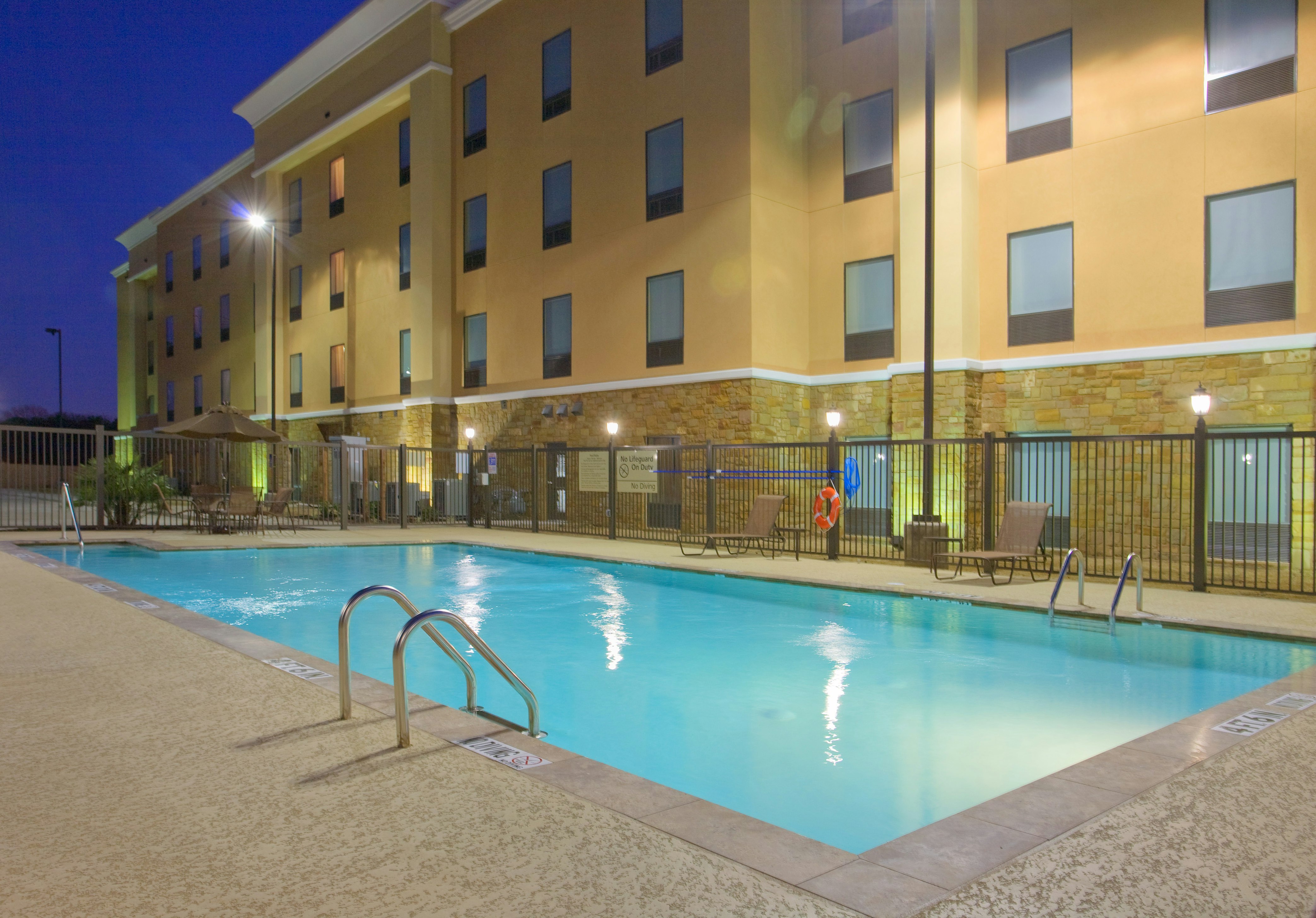 Hampton Inn & Suites New Braunfels 2/66