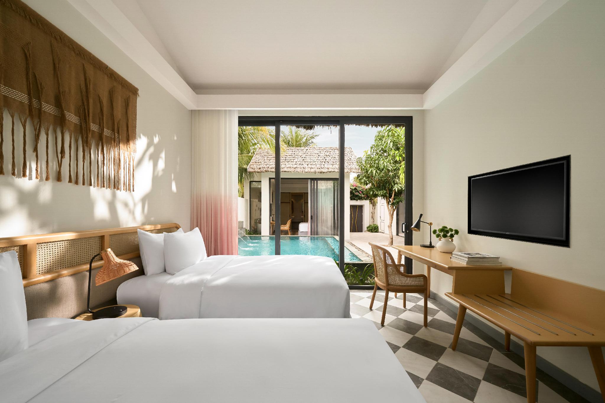 2 Bedrooms, Garden Pool, Villa