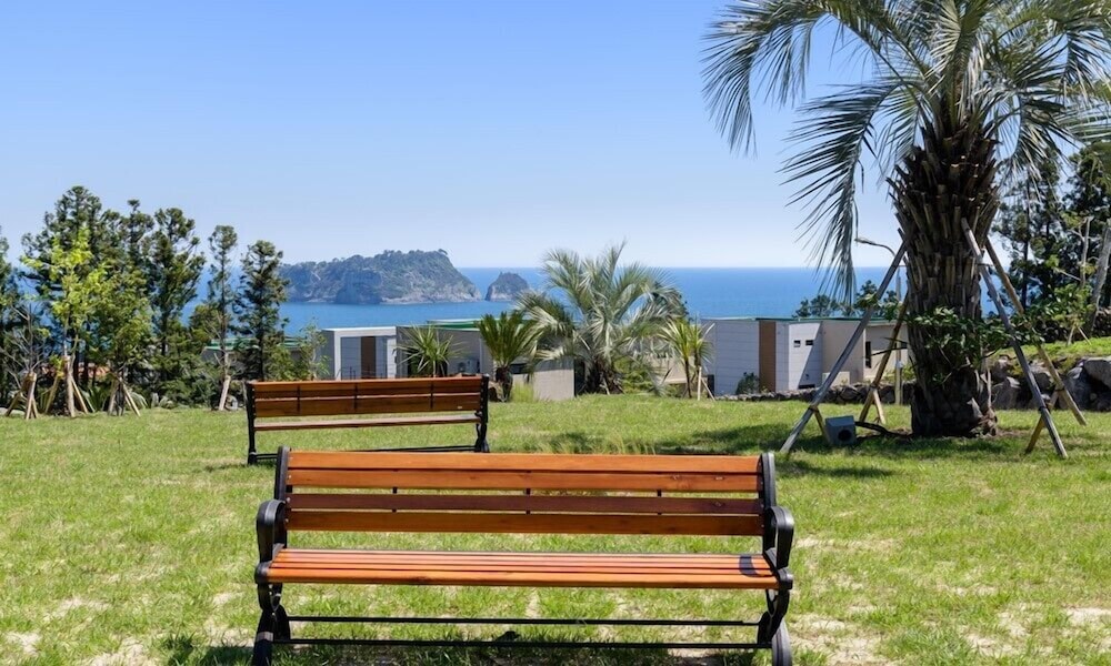 Seogwipo Worldcup Resort 60/82
