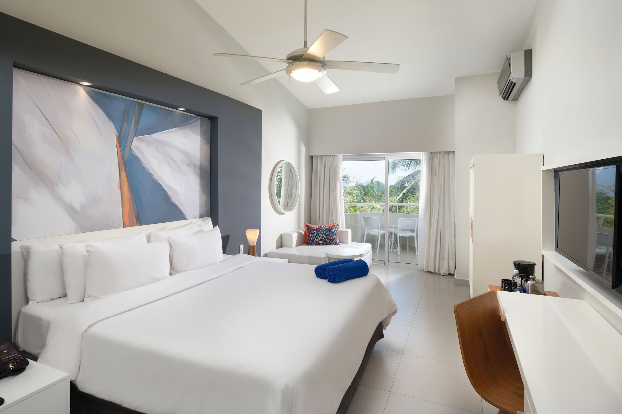 Essentia, King Bed, Garden View