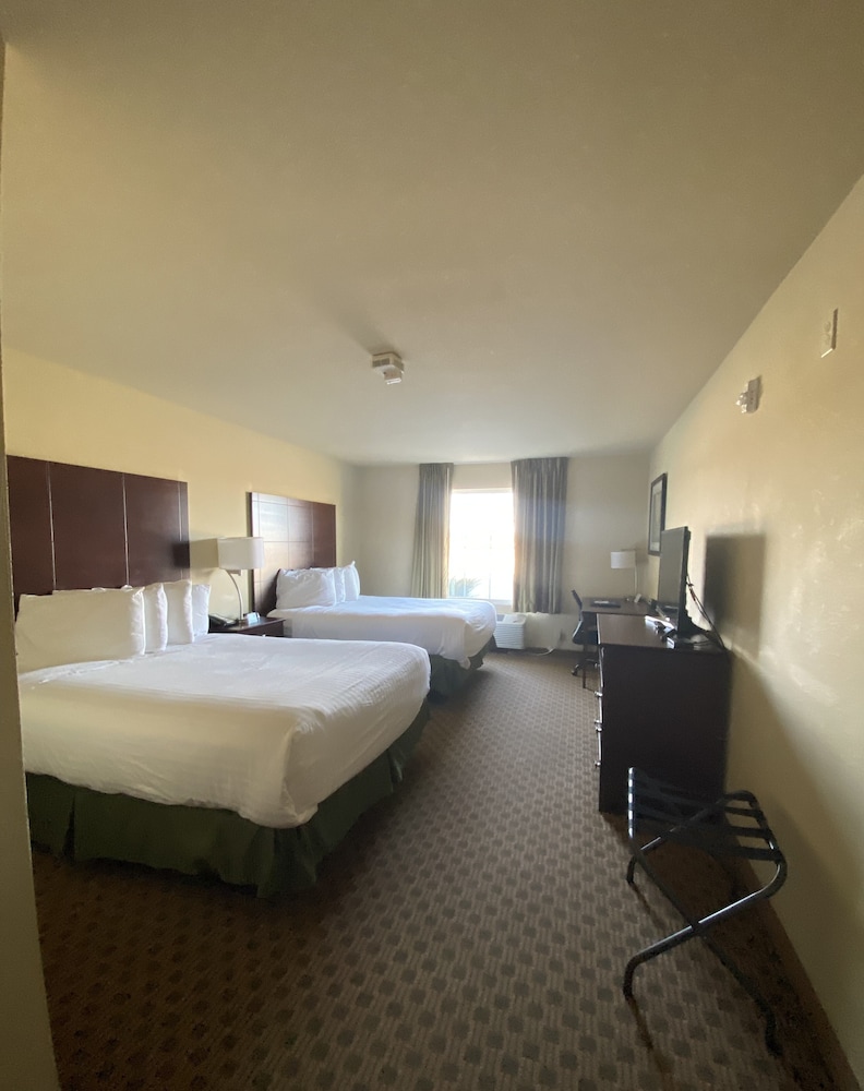 Cobblestone Hotel And Suites Broken Bow 13/51