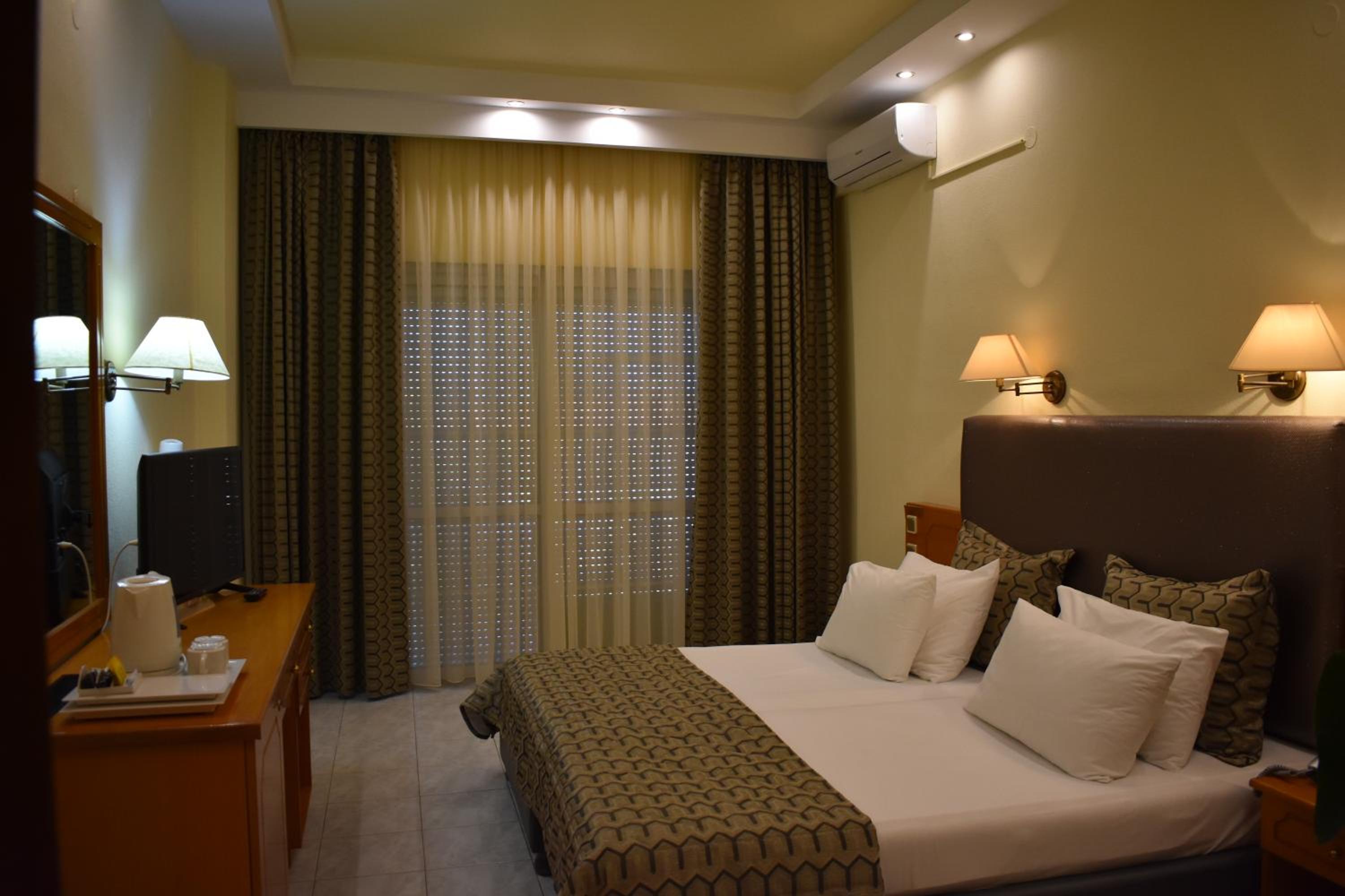Diamantides Hotel 25/55