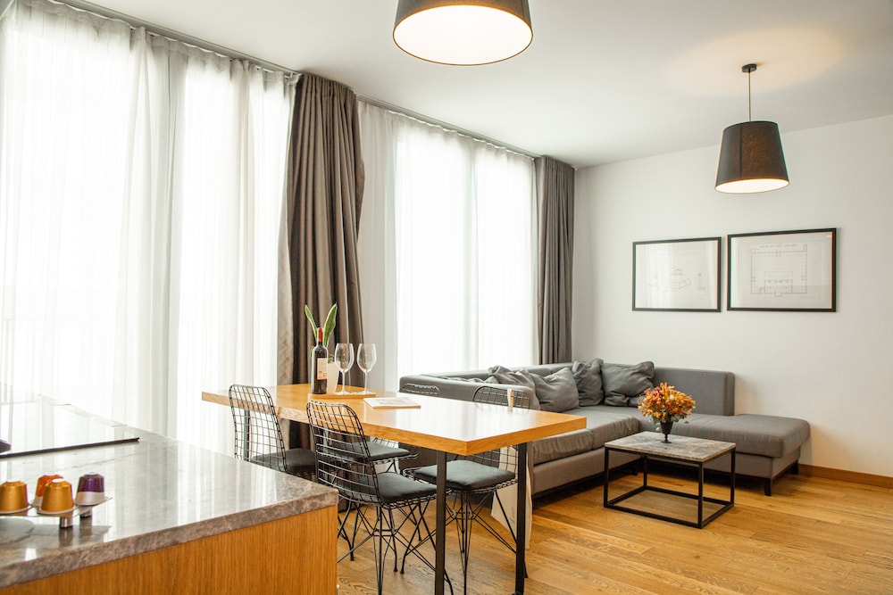 Ando Living Taksim Gumussuyu Townhouse 50/62