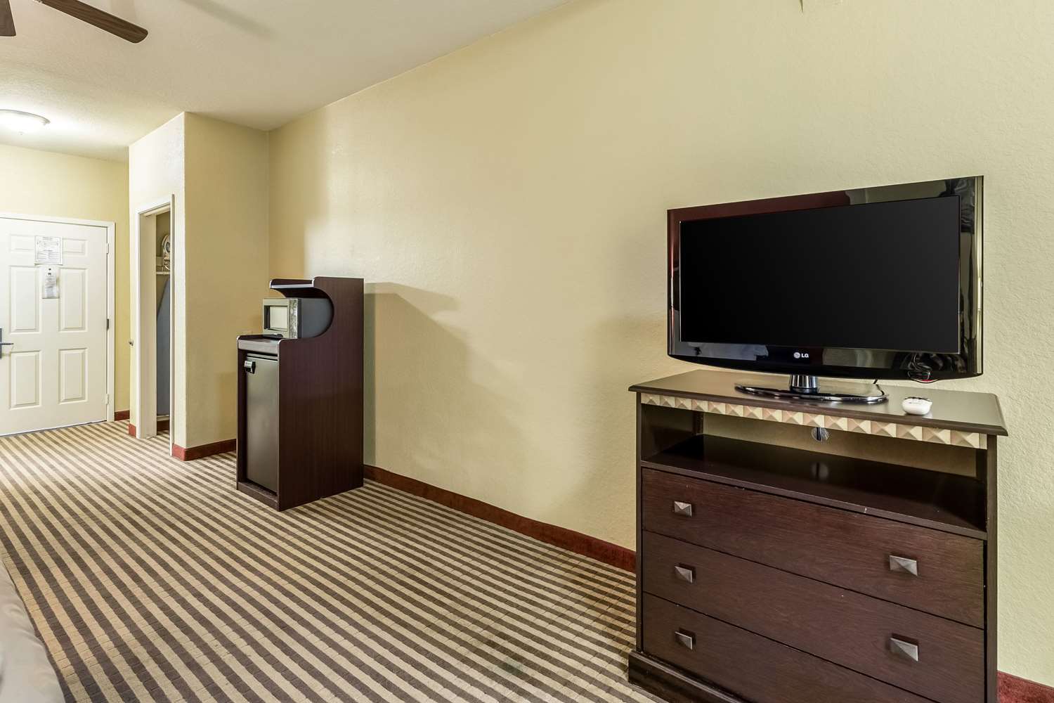 Quality Suites Houston North - Spring 34/41