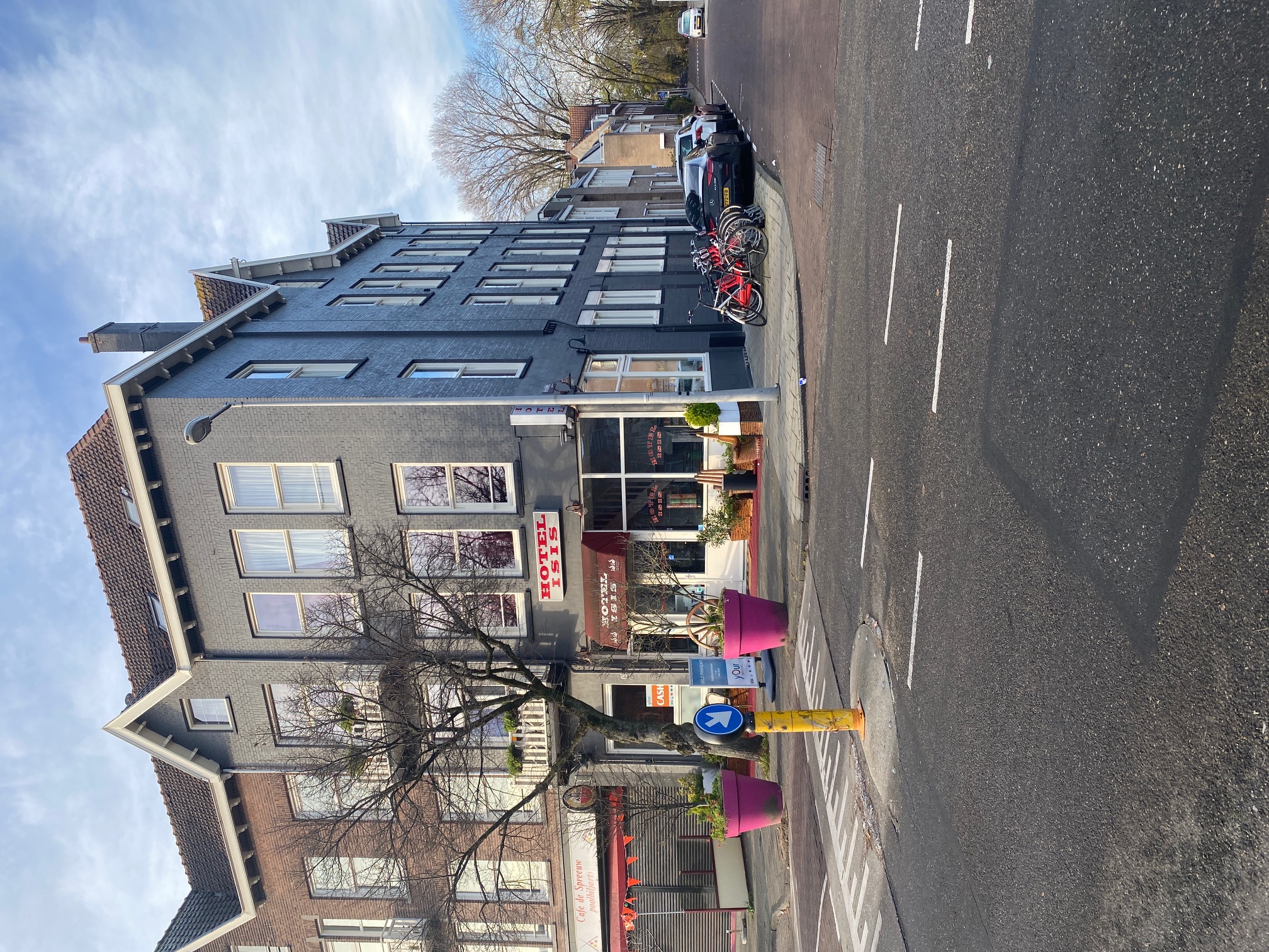 Hotel Isis 42/50