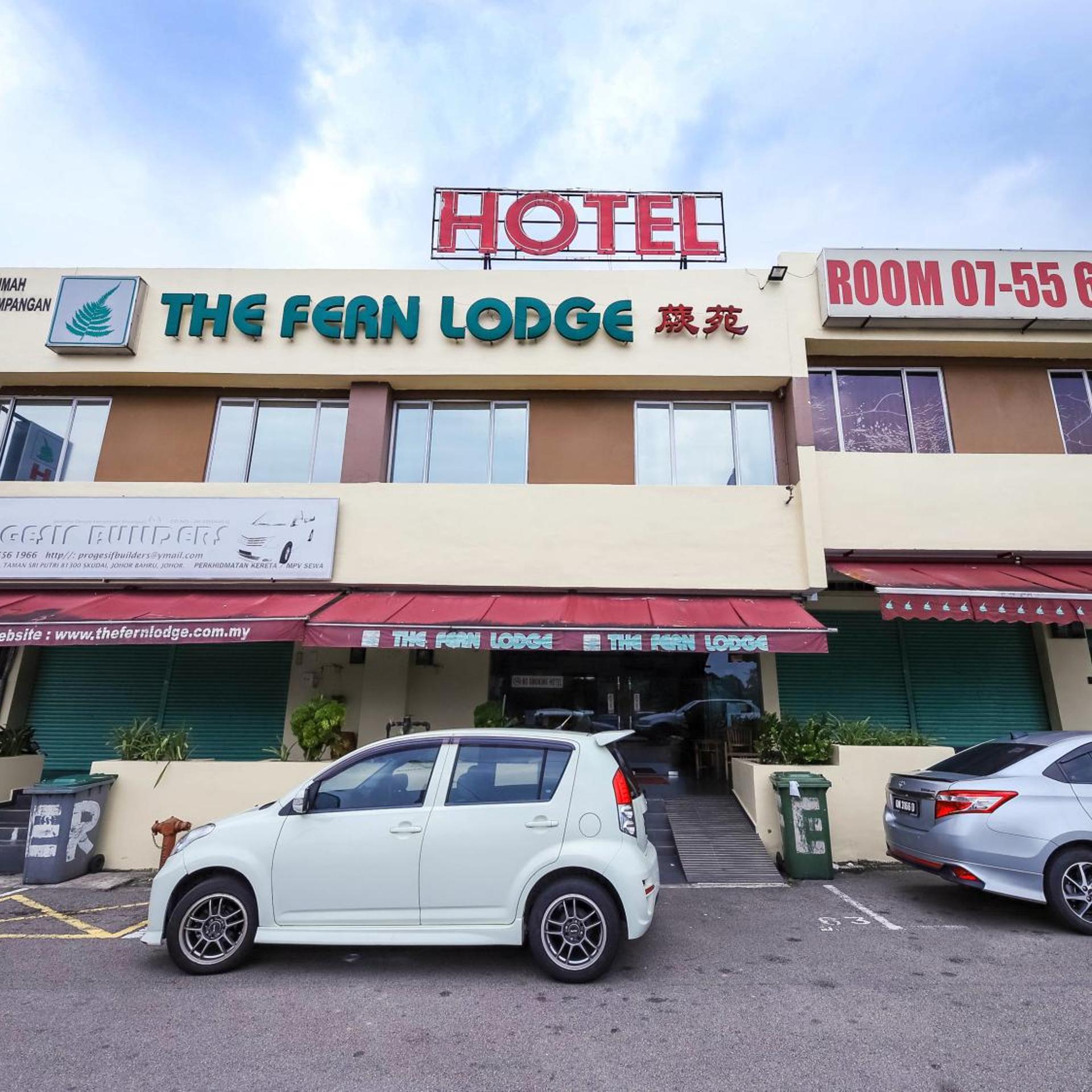 The Fern Lodge 25/32