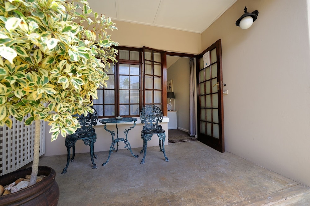 Beachwalk Bed And Breakfast 18/35