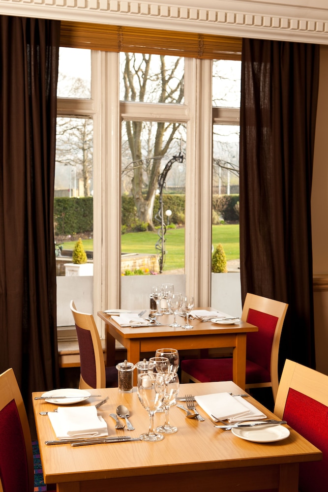 Mercure Bradford Bankfield Hotel 29/50
