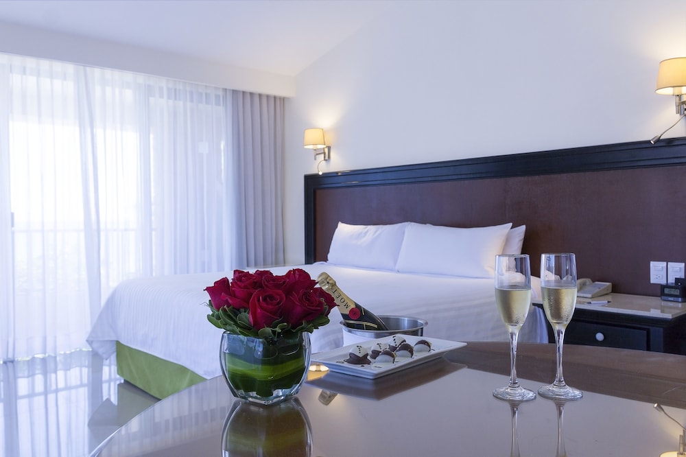 Barcelo Huatulco - All Inclusive 42/71