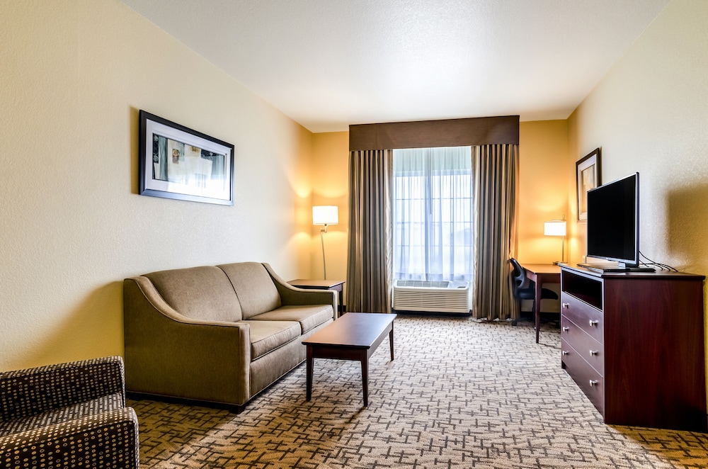 Cobblestone Inn & Suites - Harvey 29/50