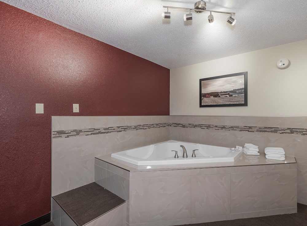 Red Roof Inn Lancaster 11/32