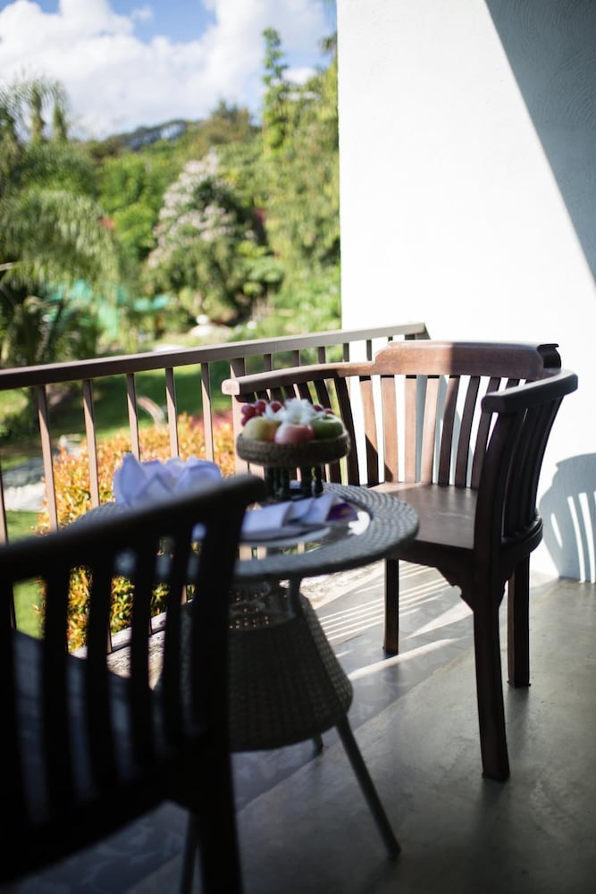 POONYAMANTRA RESORT 56/75