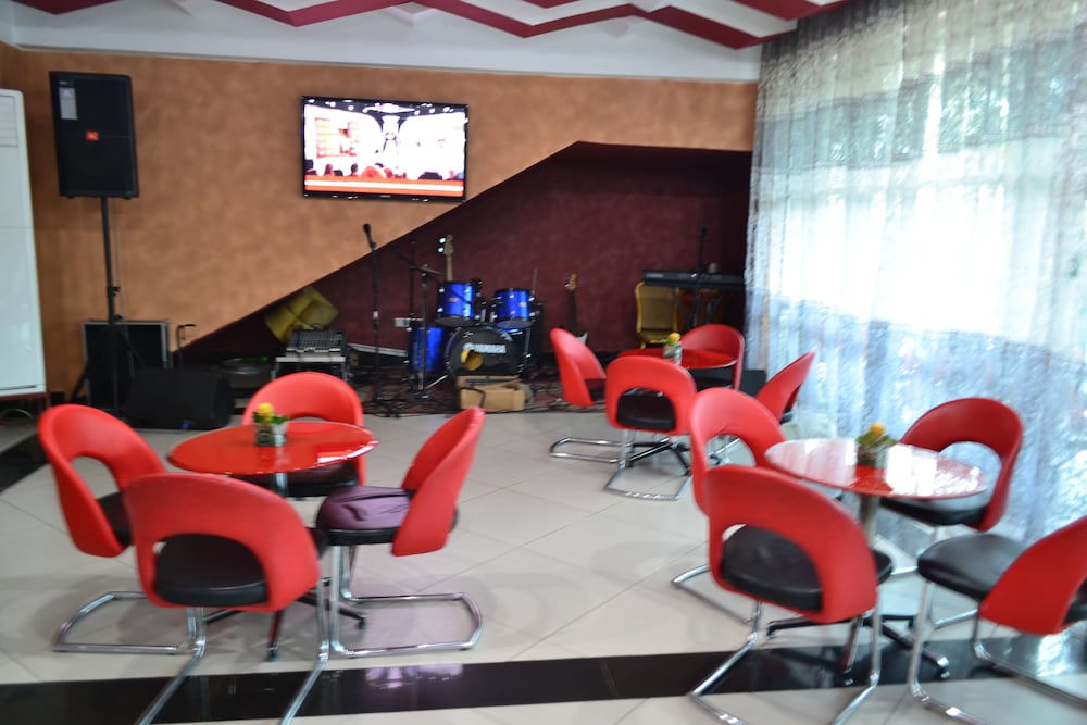 DK Hotel 23/29