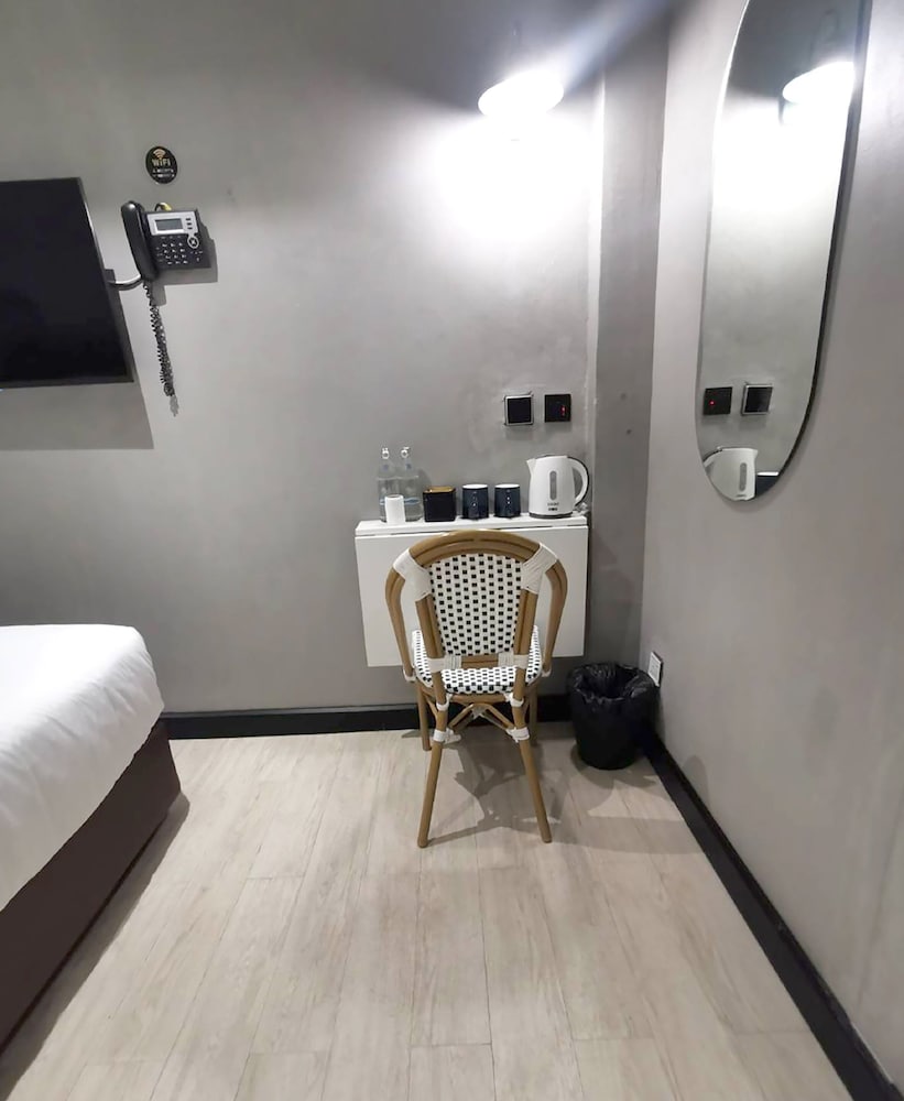 Narawad Boutique Hotel 50/50