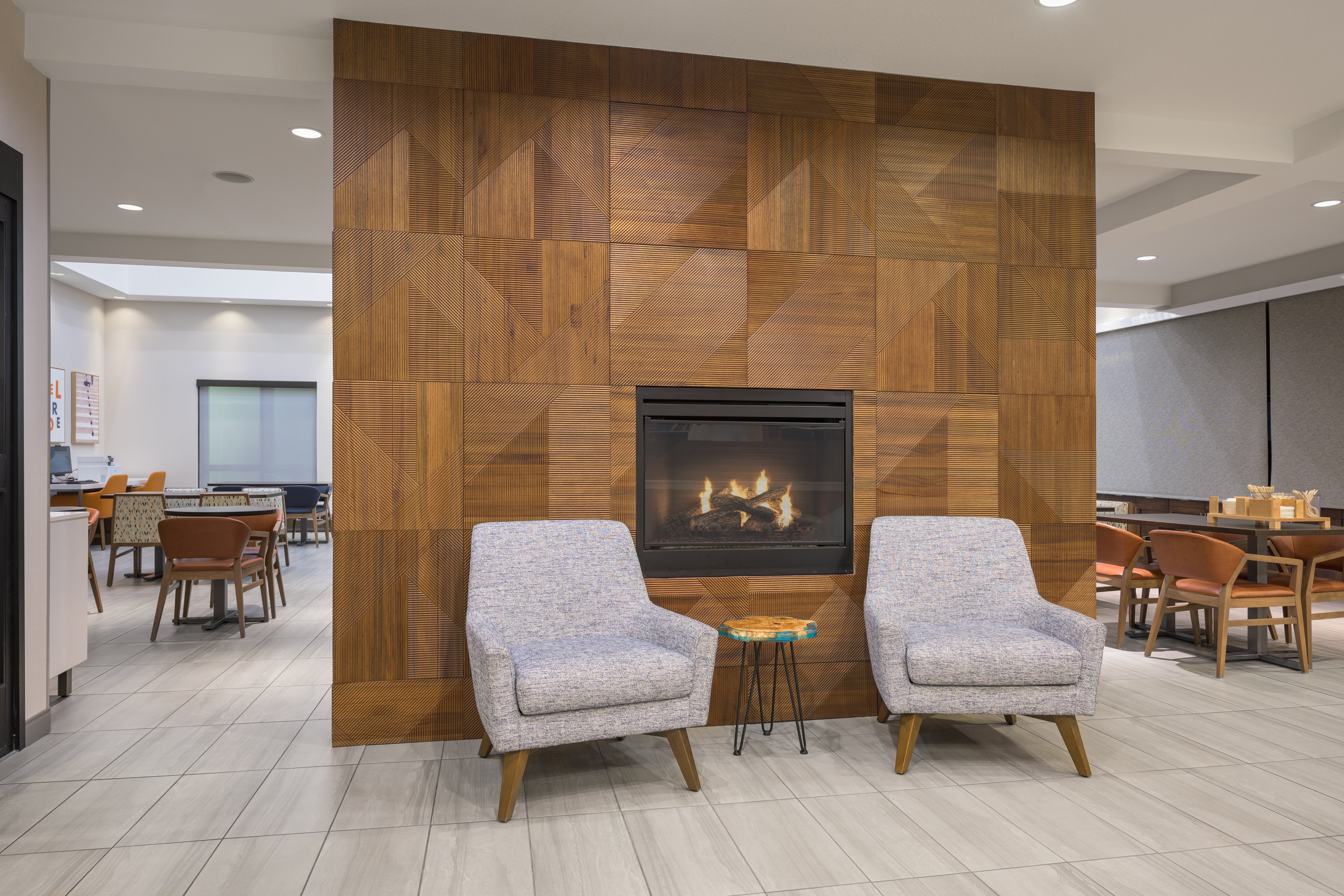 Holiday Inn Express Hotel And Suites Belgrade 36/54