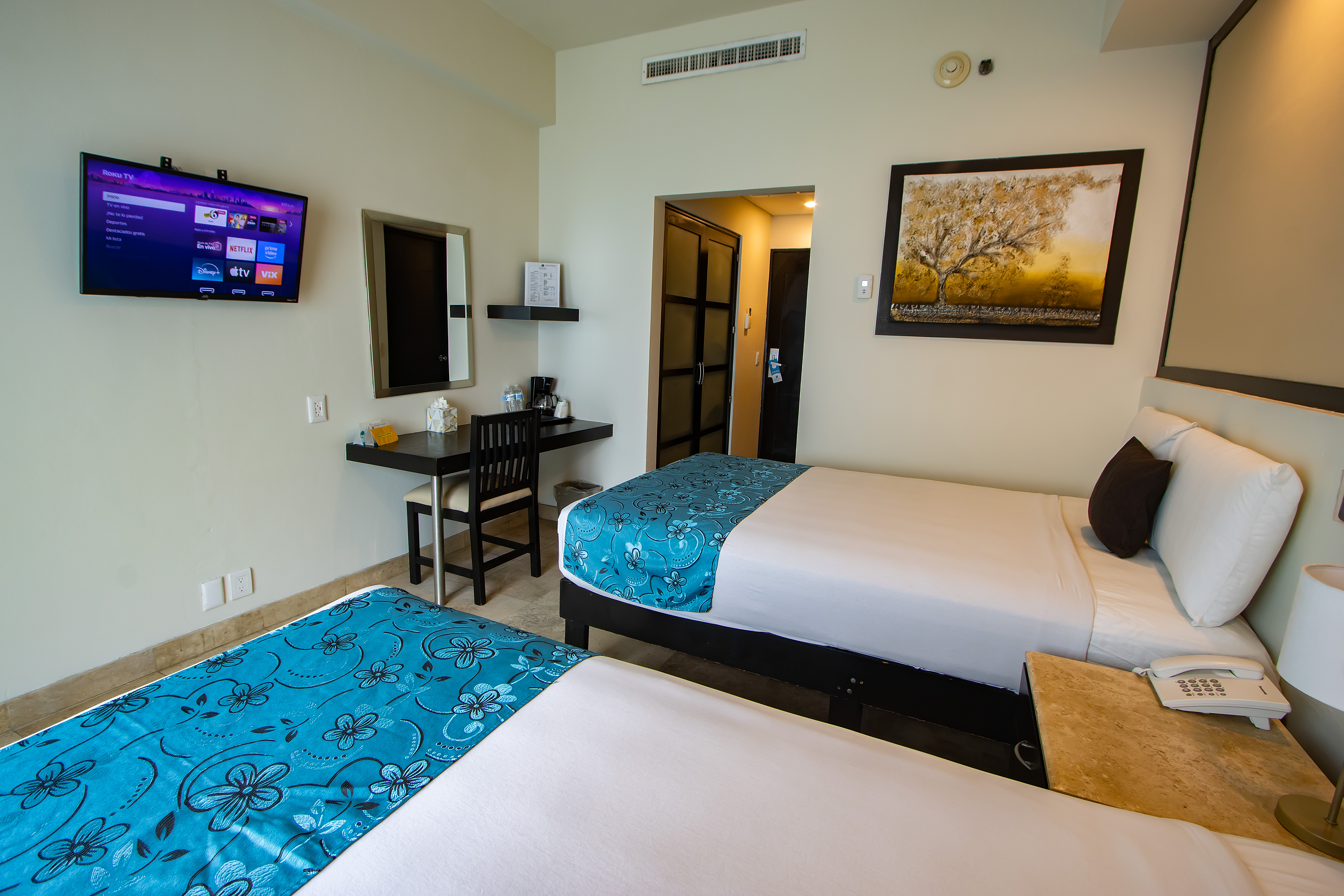 غرفة قياسية بسرير مزدوج، Coral Island Hotel and Spa 5/7