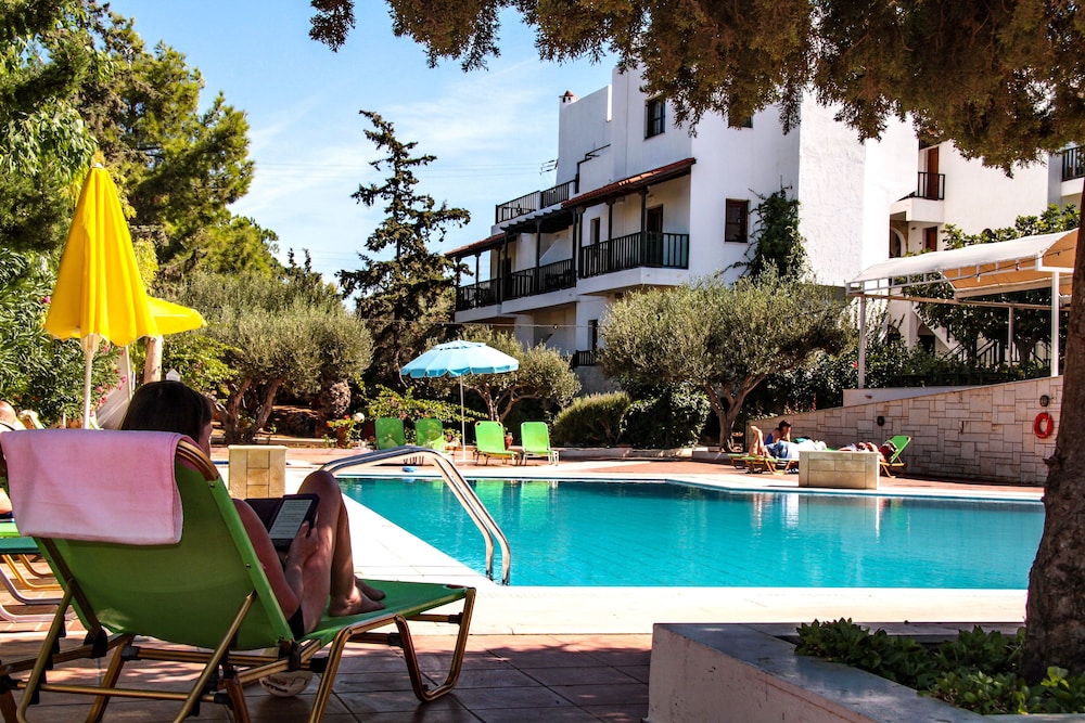Club Lyda Hotel 12/66