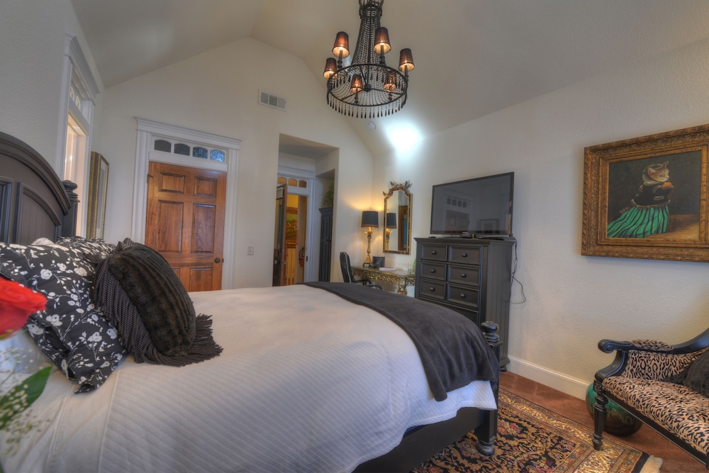 The Victoria B & B 14/71