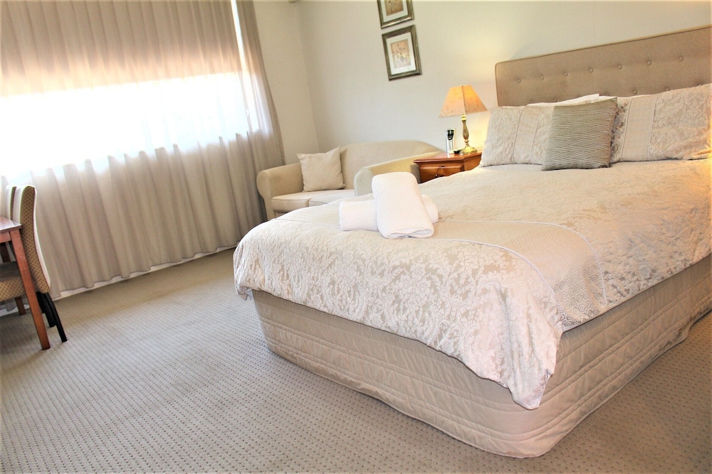 Best Western Cotswold Gardens 20/42