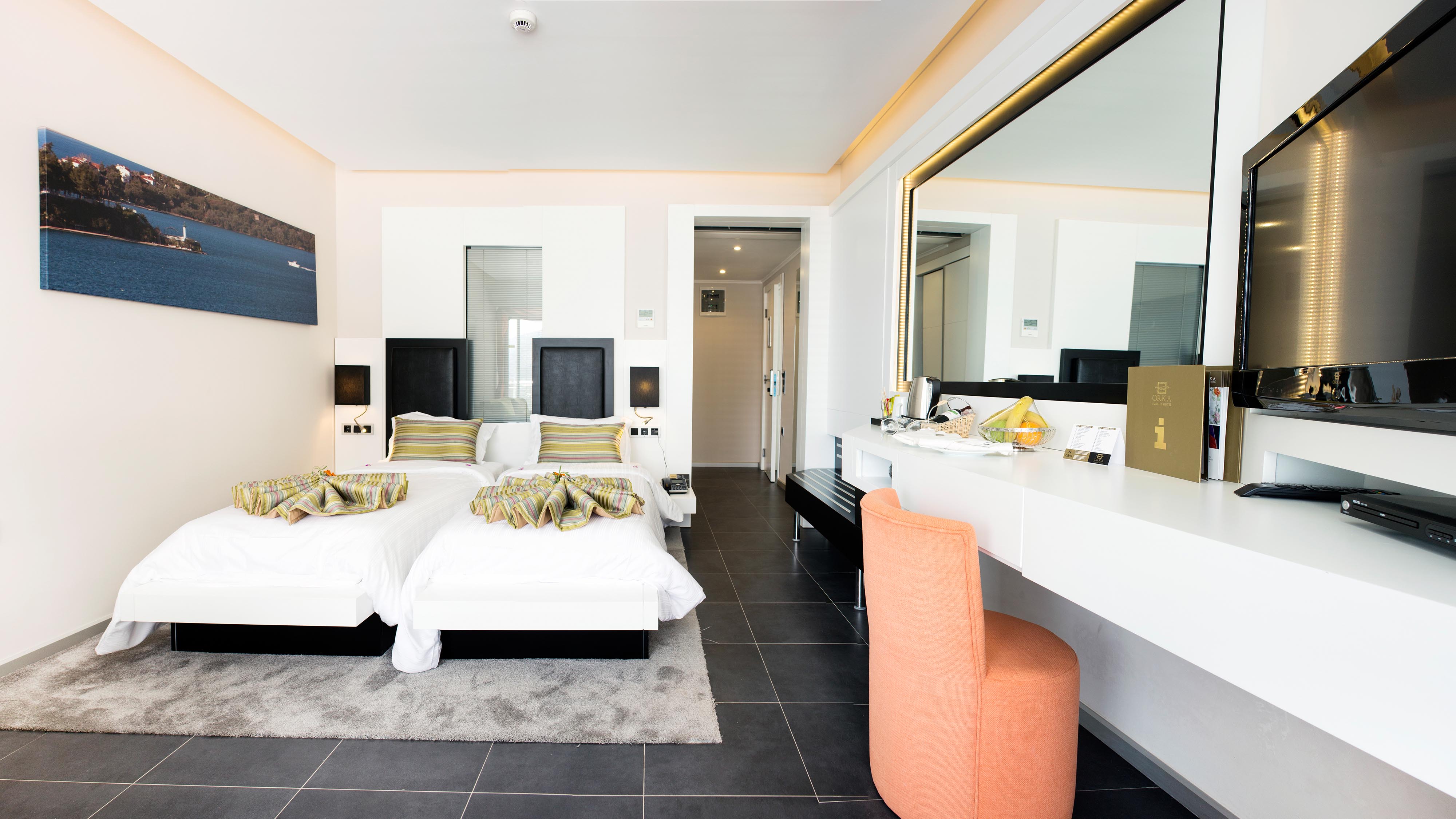 ROOM, SINGLE, DOUBLE BED, LAND VIEW