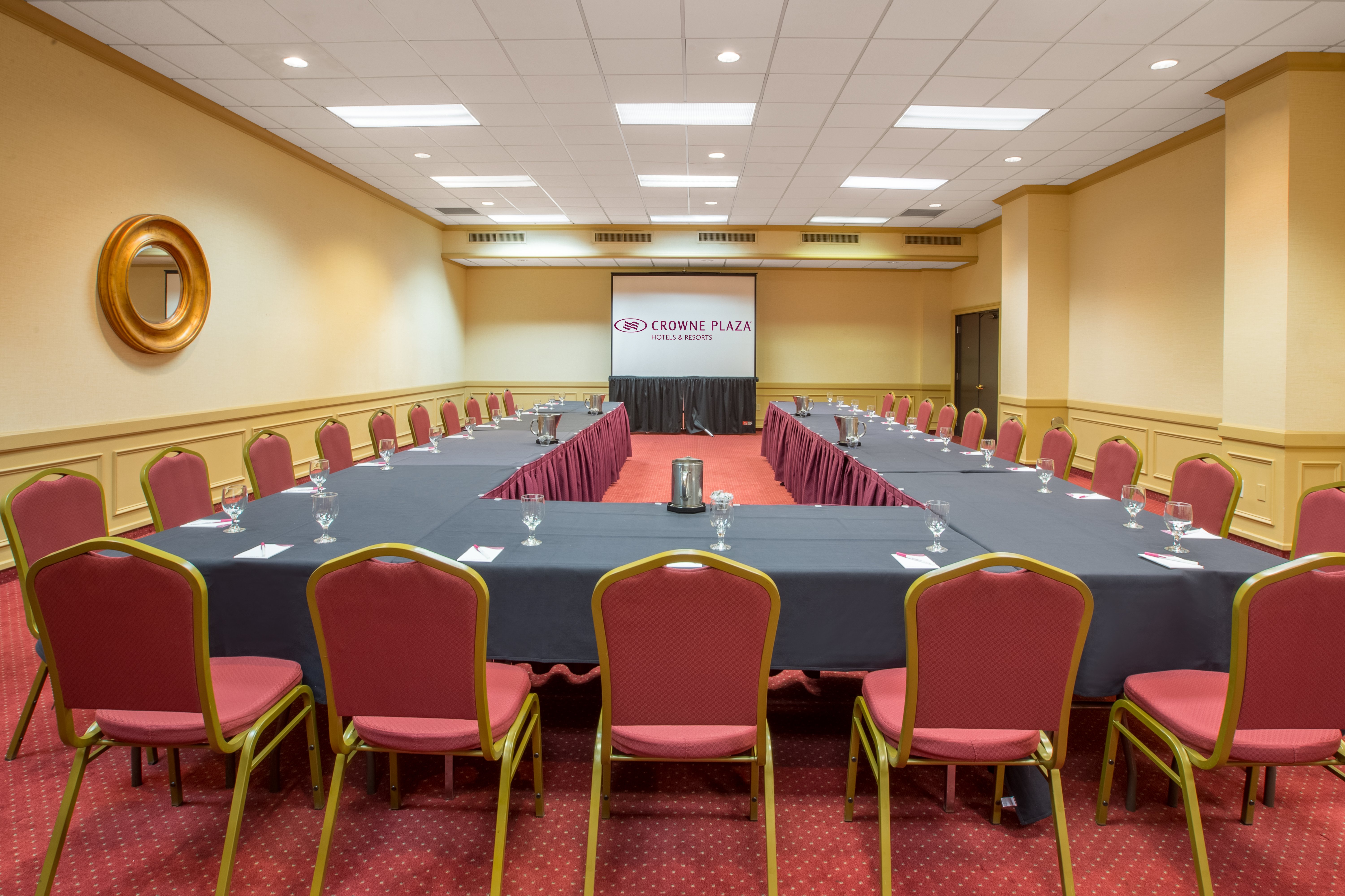 Crowne Plaza Cleveland Airport 46/60