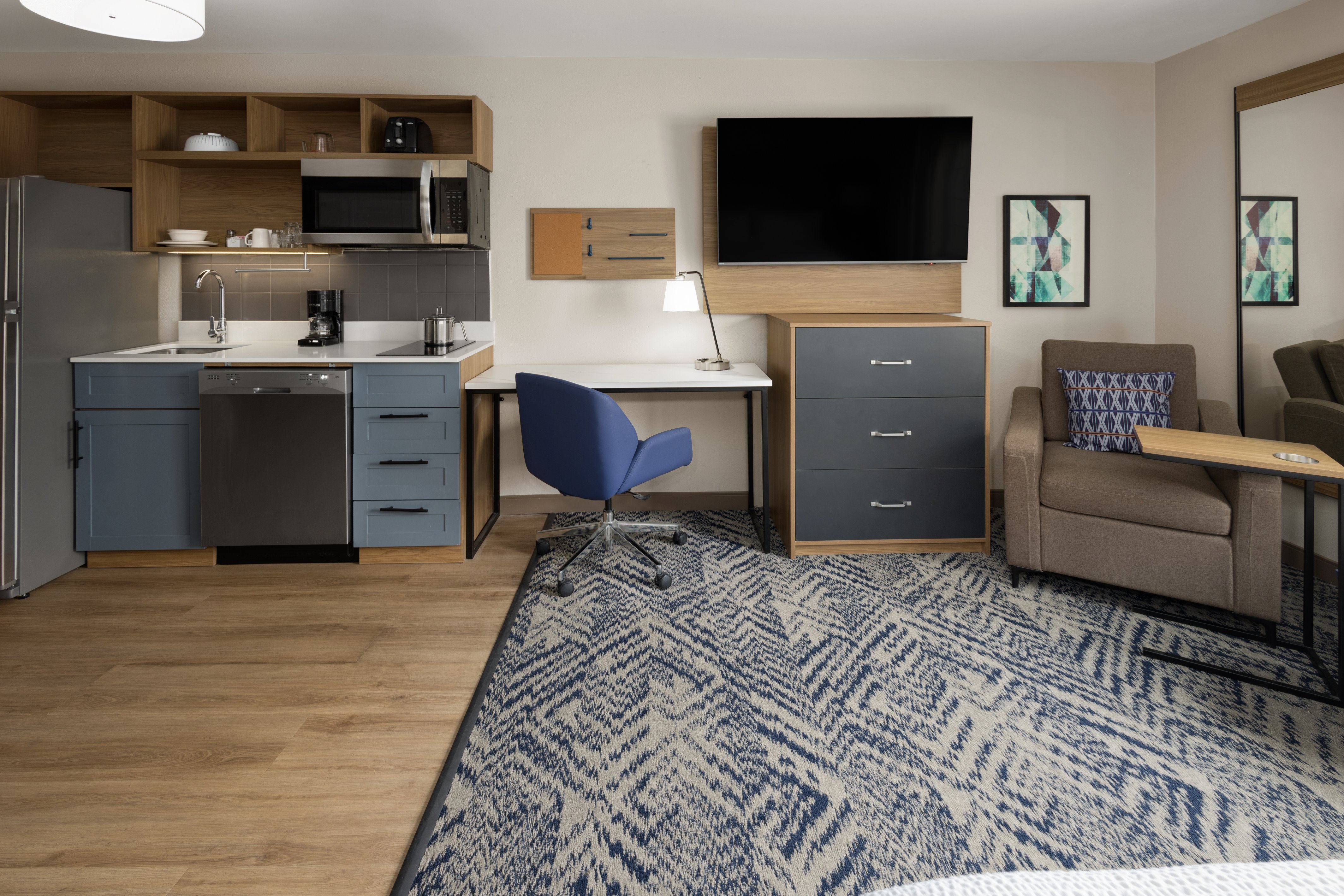 Candlewood Suites Williamsport 66/77