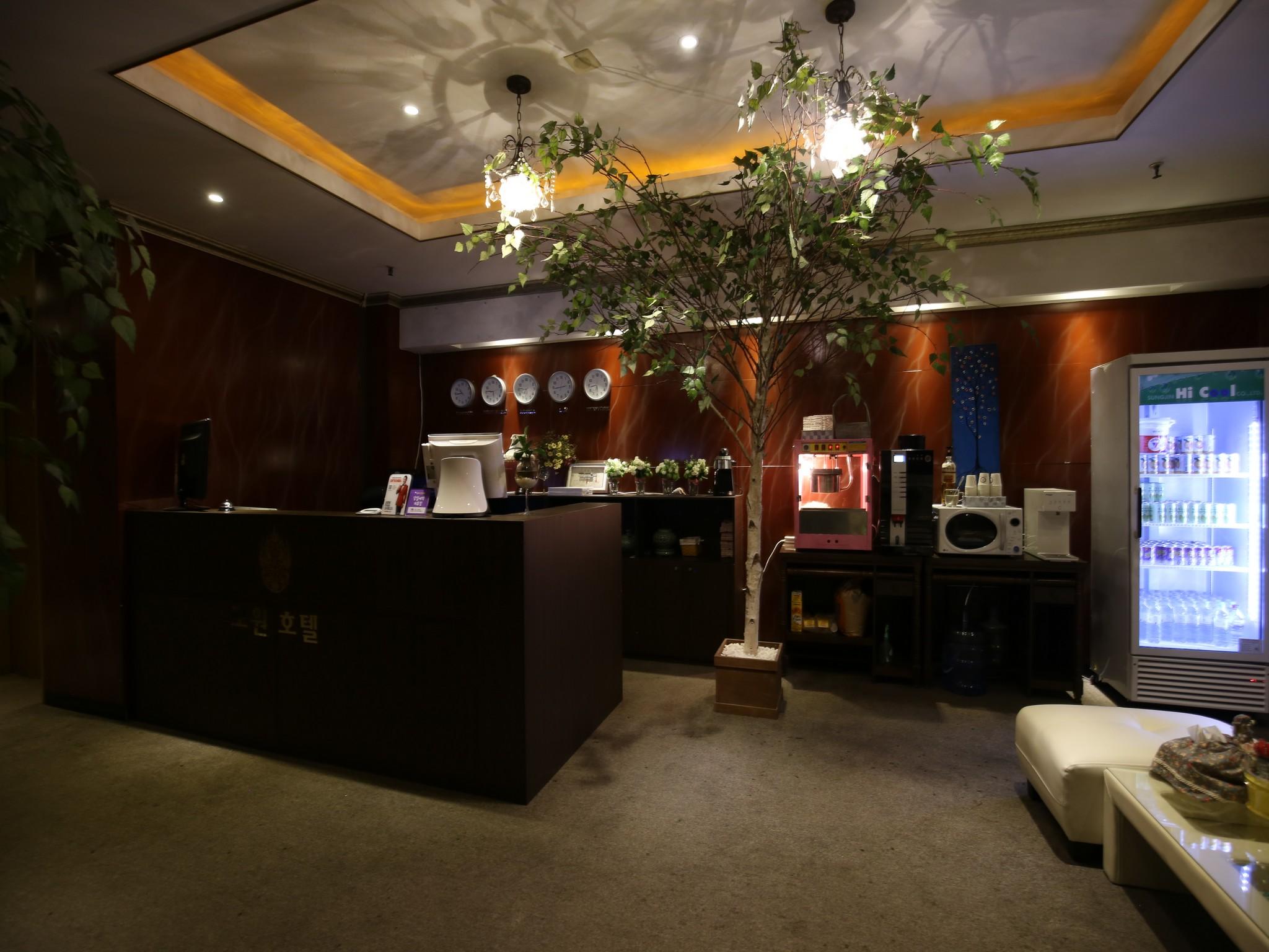 Mowon Hotel 6/71