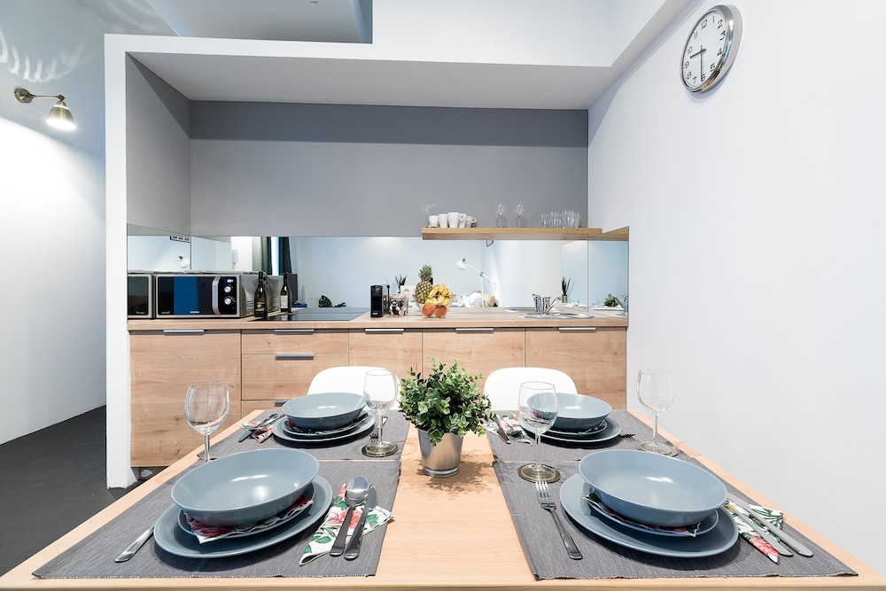 Loft Astoria 33/33