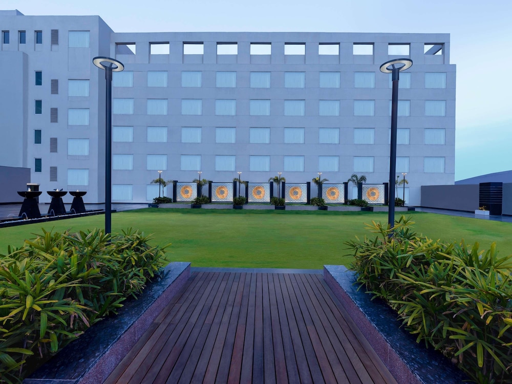 Novotel Jaipur Convention Centre 47/49