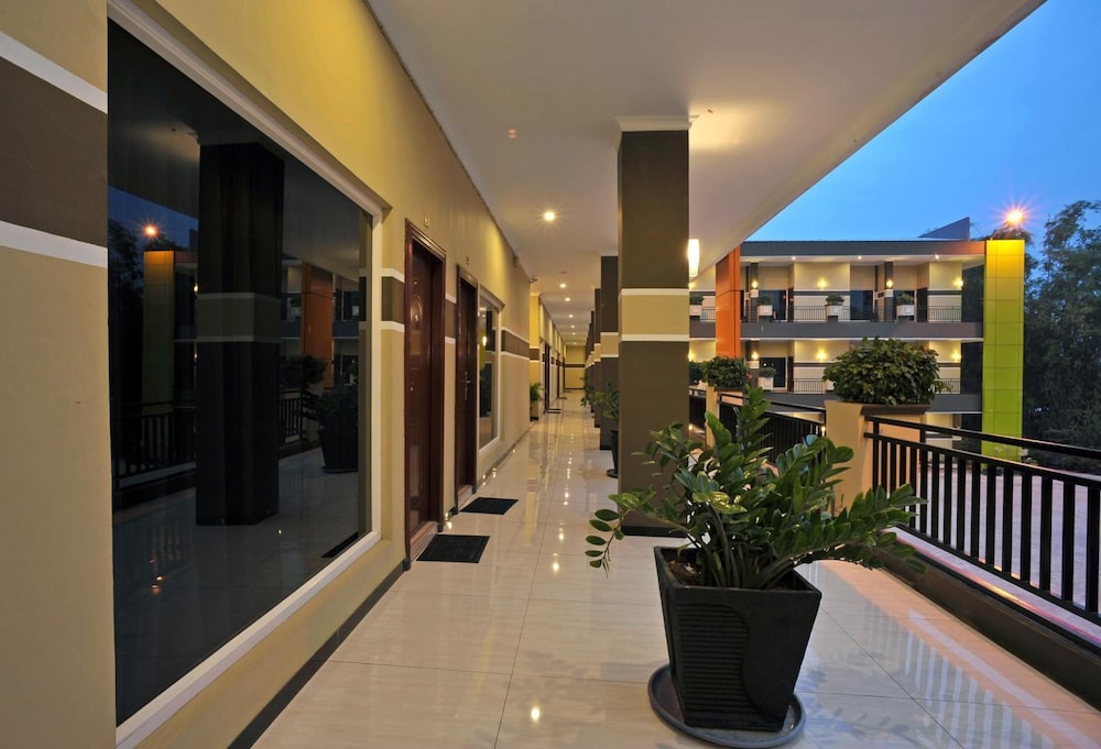 Hotel New Merdeka 33/34