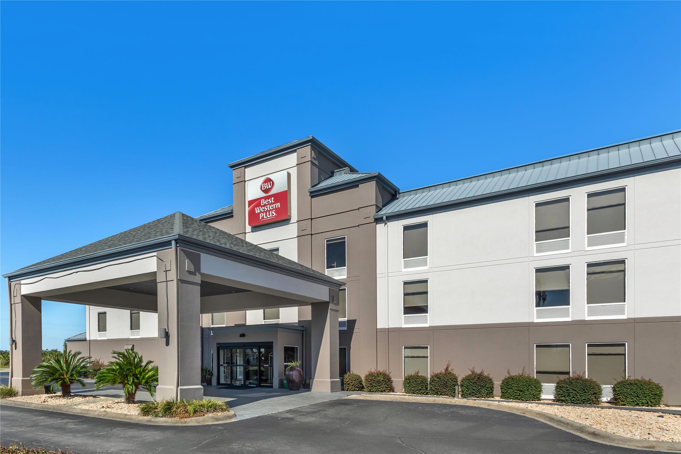 Best Western Plus Madison Inn 46/53