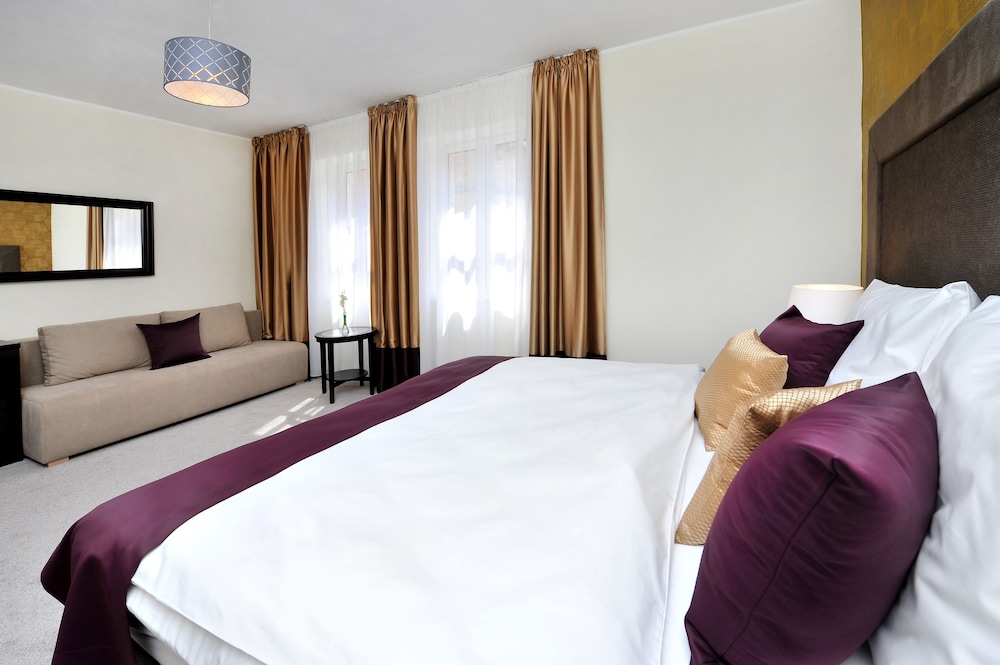 Aplend City Hotel Perugia 10/52