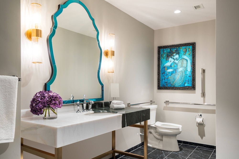 Grand Bohemian Hotel Charlotte Autograph Collection 23/43