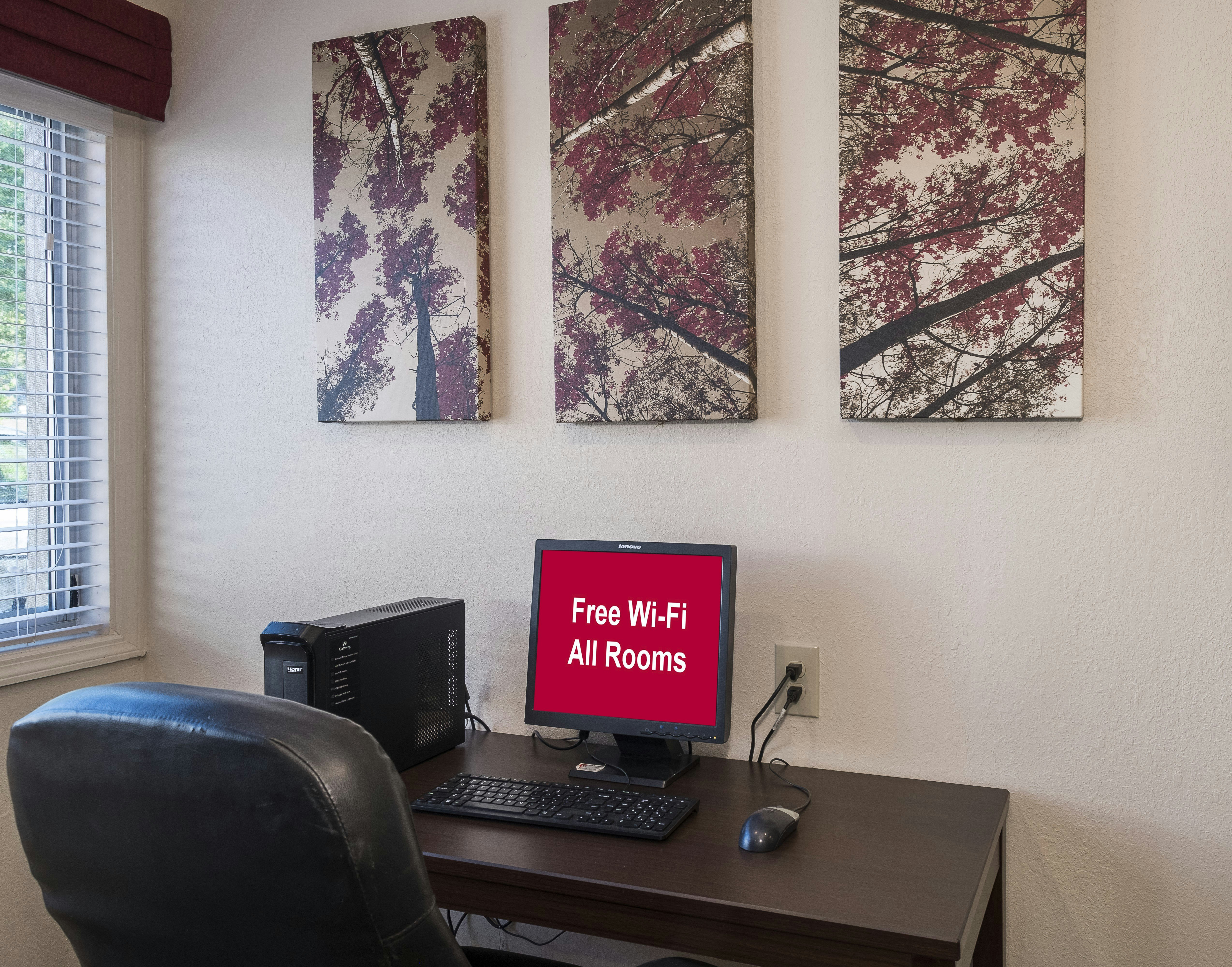 Red Roof Inn Plus Poughkeepsie 24/26