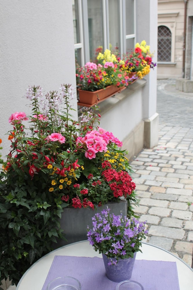 Hotel am Rathaus 18/25